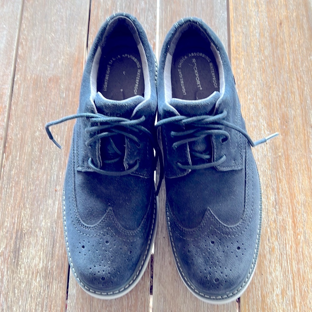 COPY - Men’s Truflex  Leather Upper Lightweight  Size 10 color Blue like new